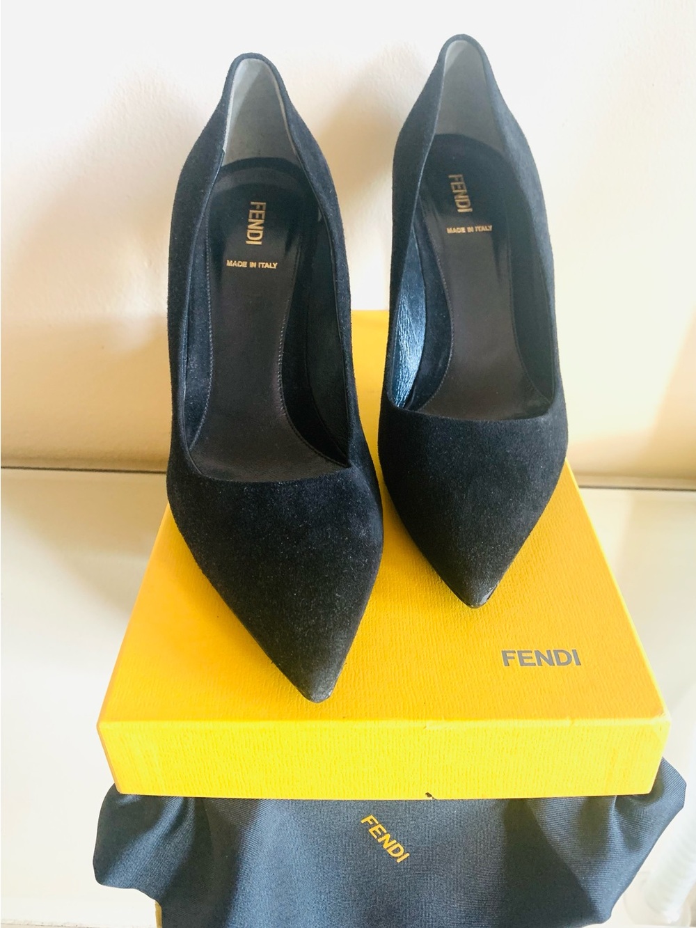 FENDI 100% Suede Black Pointed Toe Stiletto Pump-Size 9.5-10/40-Jet Black